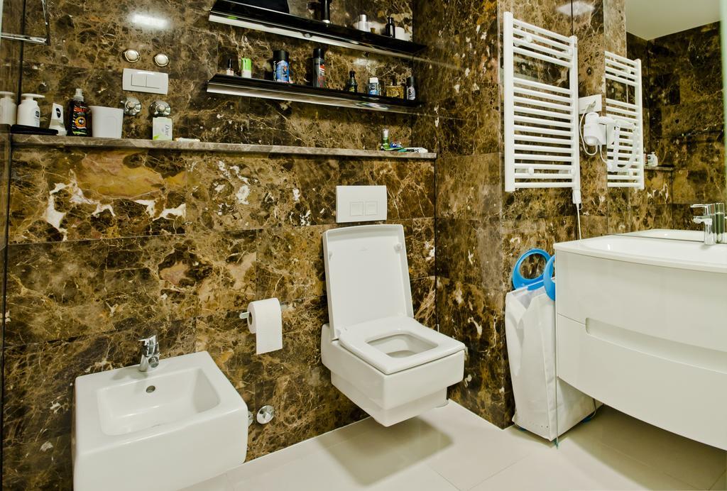 Delux And Urban Apartments Hotel Tre Canne Budva Kültér fotó
