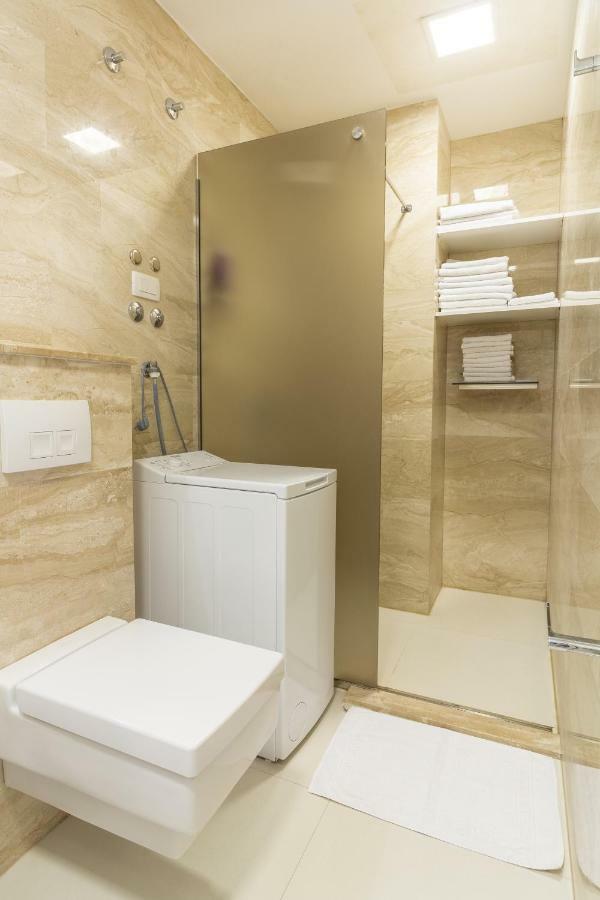 Delux And Urban Apartments Hotel Tre Canne Budva Kültér fotó