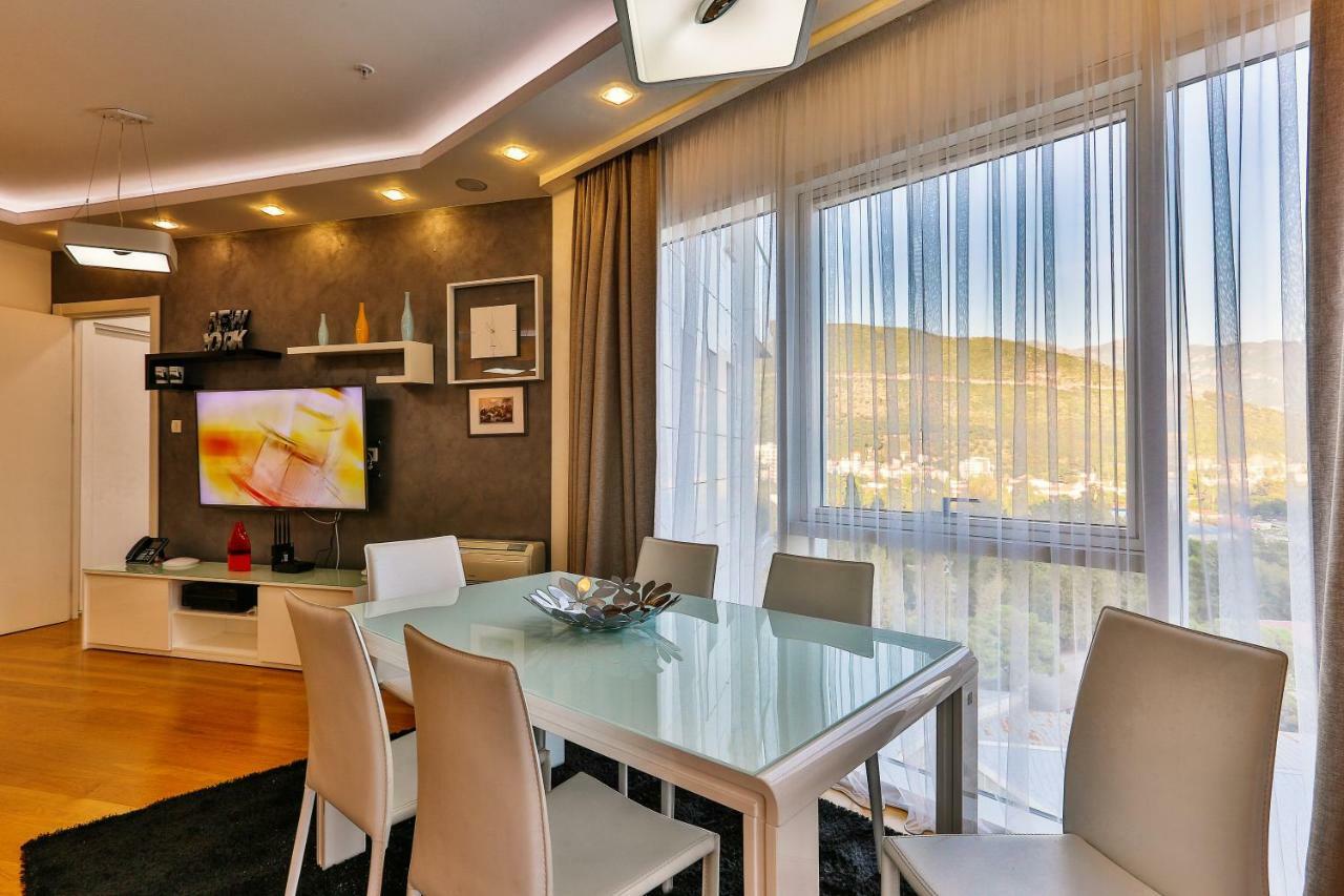 Delux And Urban Apartments Hotel Tre Canne Budva Kültér fotó